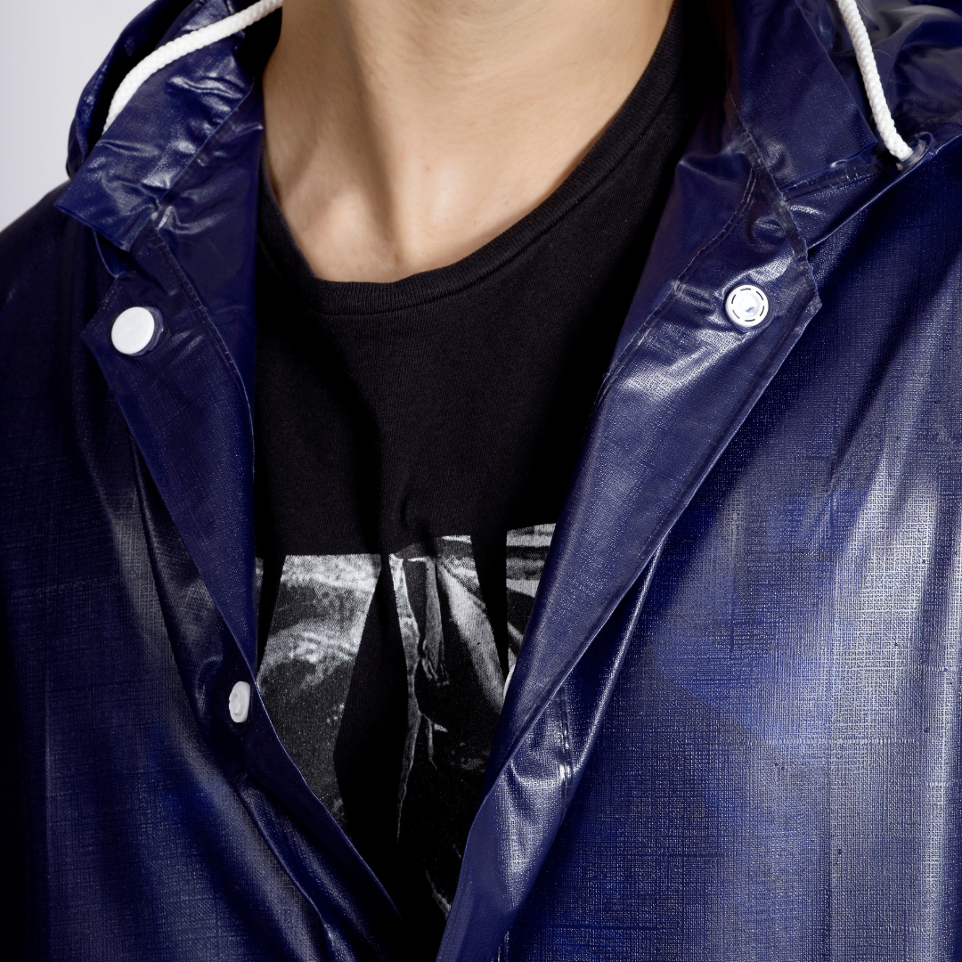 21M ECONOMY Plain PVC Mens Raincoat - Image 15