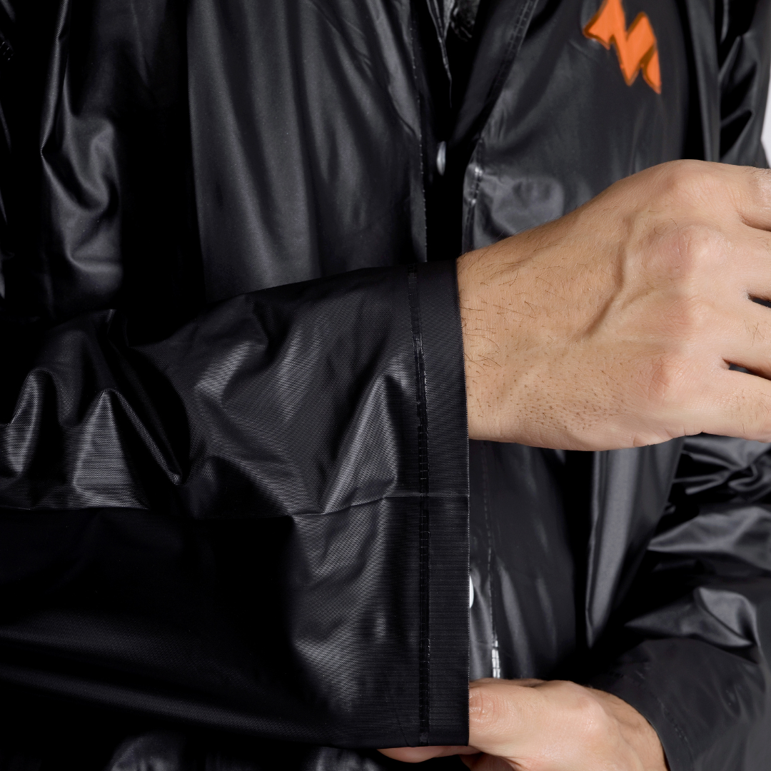 2M CRYSTAL Plain PVC Mens Raincoat - Image 17