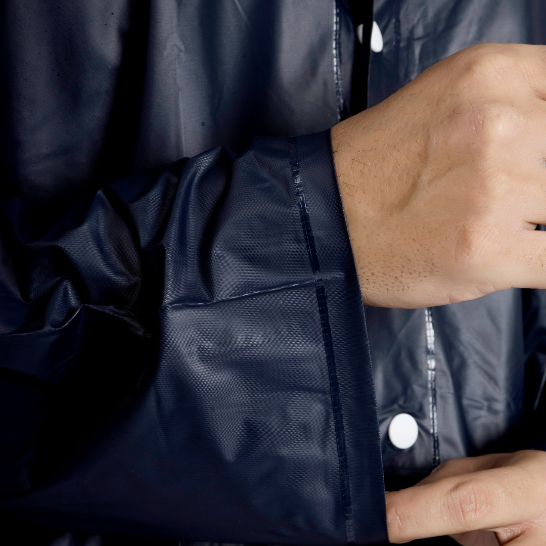 2M CRYSTAL Plain PVC Mens Raincoat - Image 9