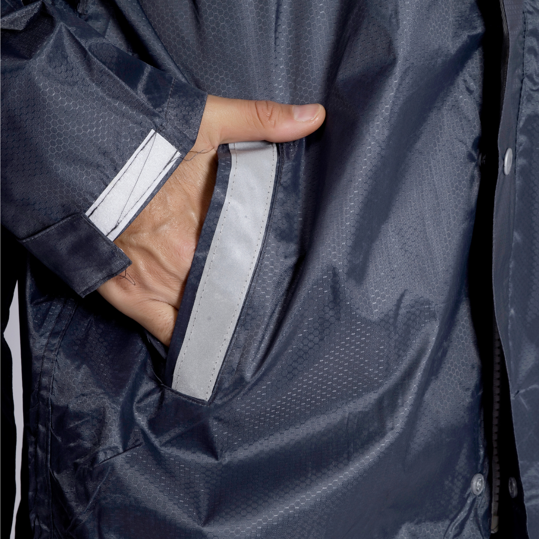 34M CARLOS Taping Short Raincoat - Image 29