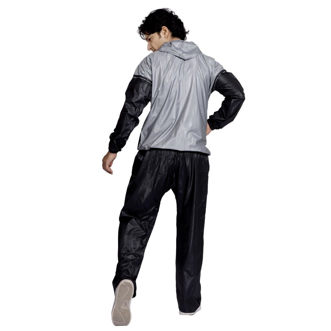 52M RainManz DC PVC Rainsuit - Image 19