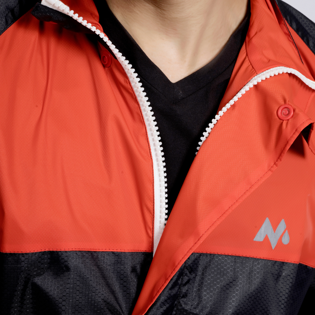 93M Reversible Skin Taping Rainsuit - Image 37