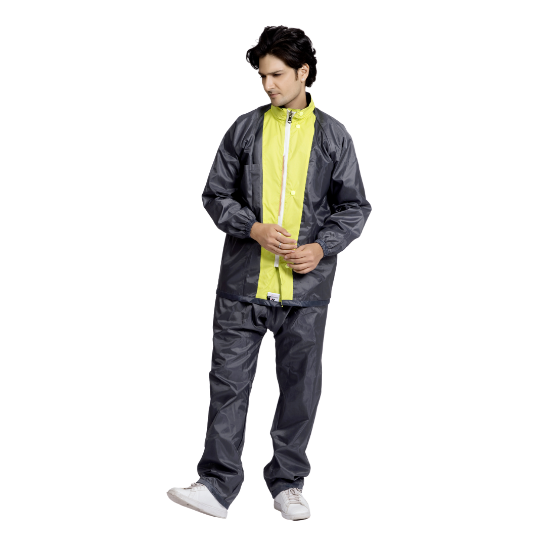 93M Reversible Skin Taping Rainsuit - Image 32