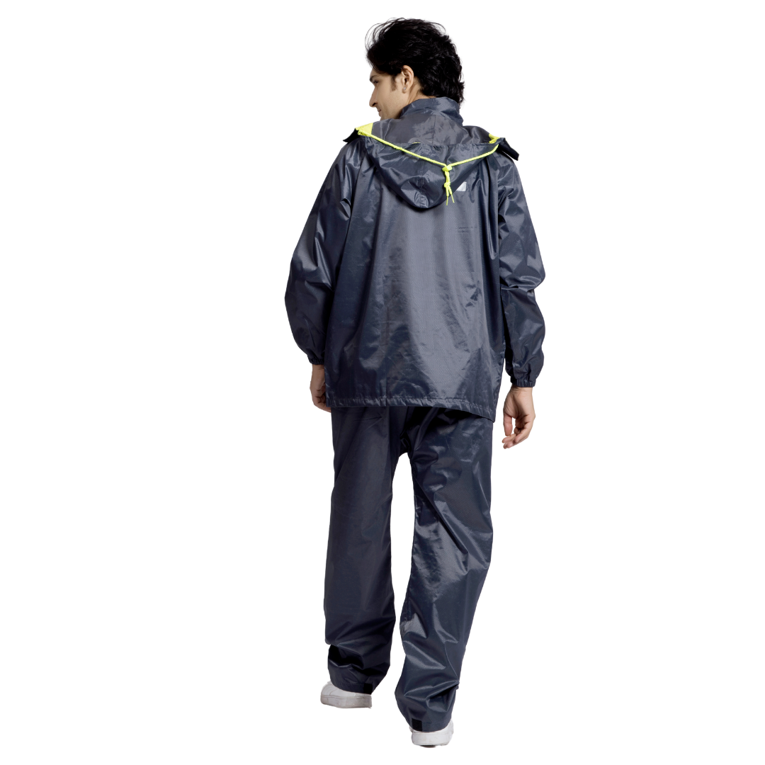 93M Reversible Skin Taping Rainsuit - Image 31