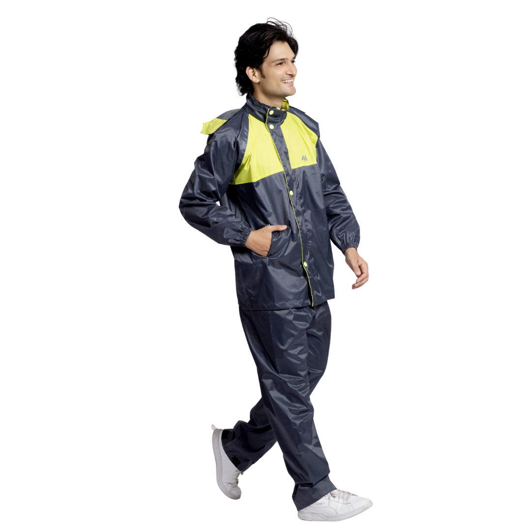 93M Reversible Skin Taping Rainsuit - Image 27