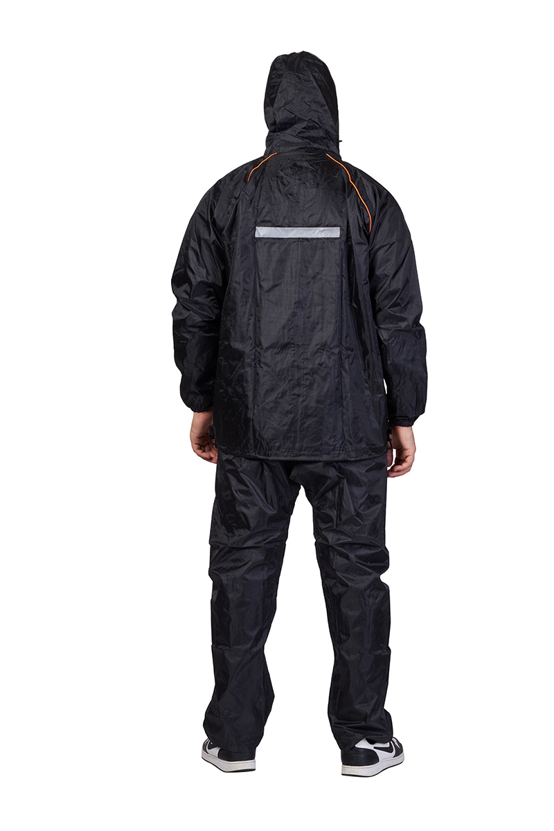 93M Reversible Skin Taping Rainsuit - Image 24