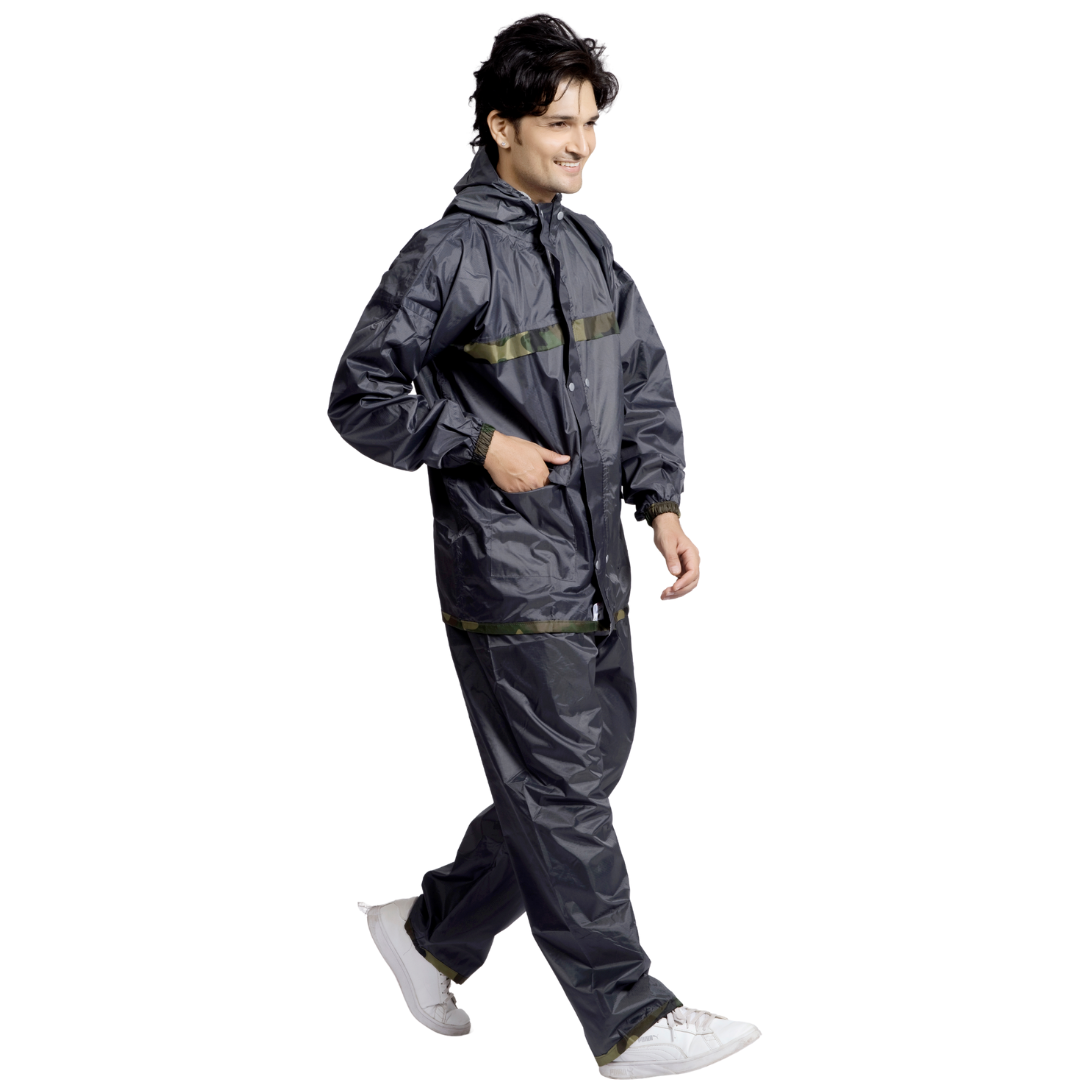 94M Reversible DESIRE FIGHTER Taping Rainsuit - Image 54