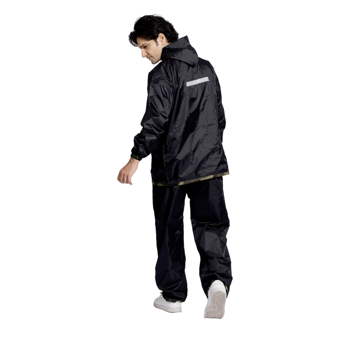 94M Reversible DESIRE FIGHTER Taping Rainsuit - Image 37