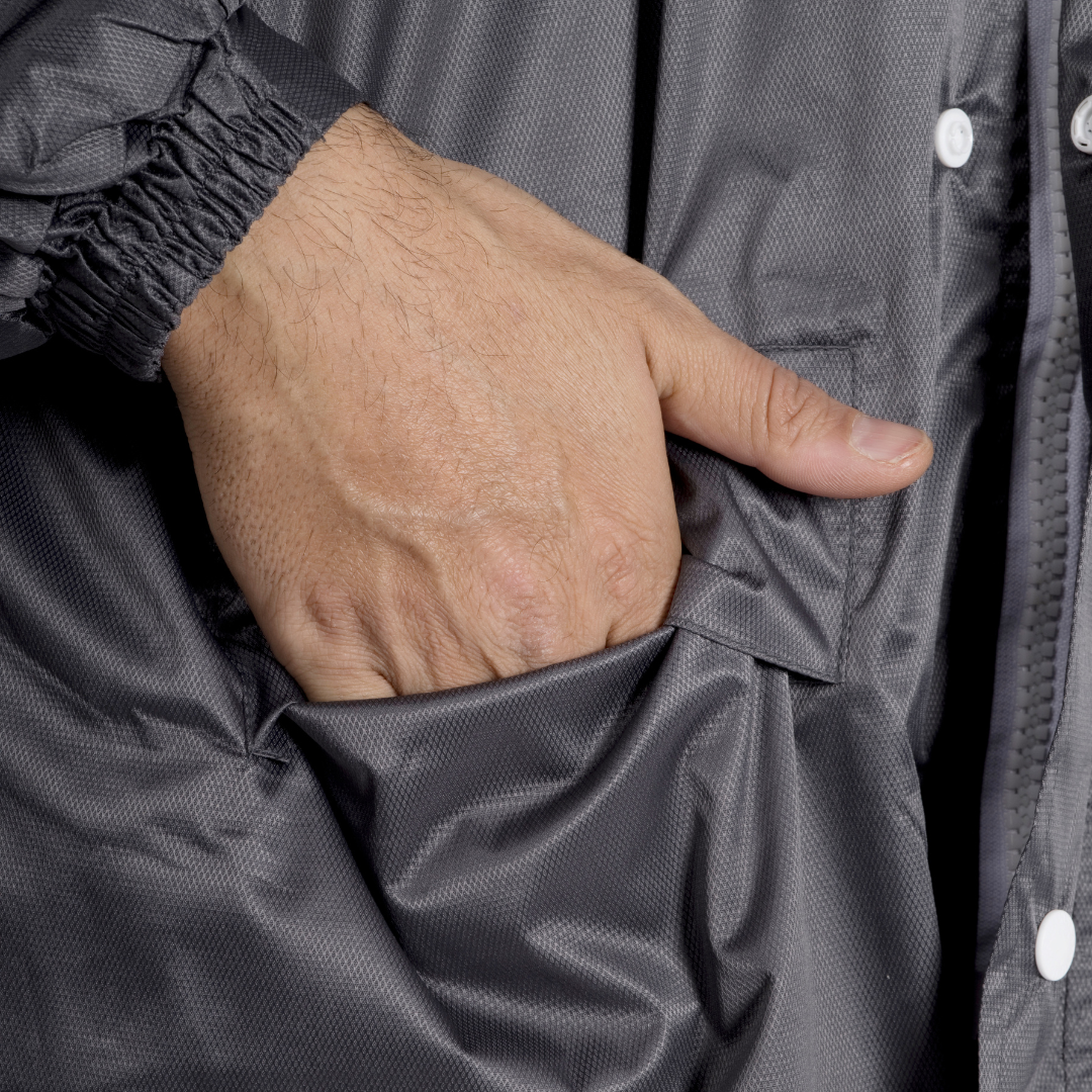 98M Reversible HYP DEFENDER Taping Rainsuit - Image 10