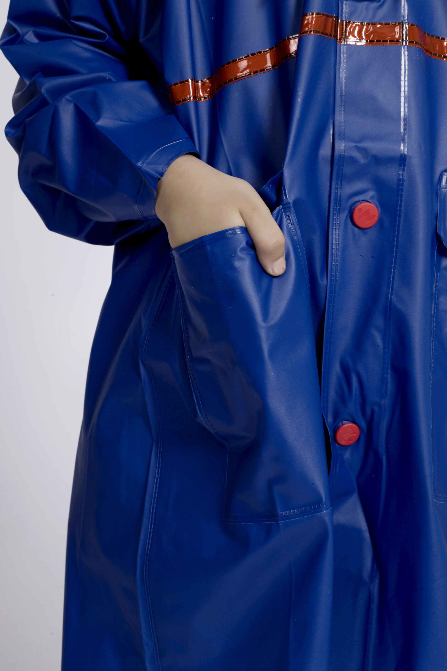 7K Crystal Trans PVC (Pleat) Kids Raincoat - Image 5