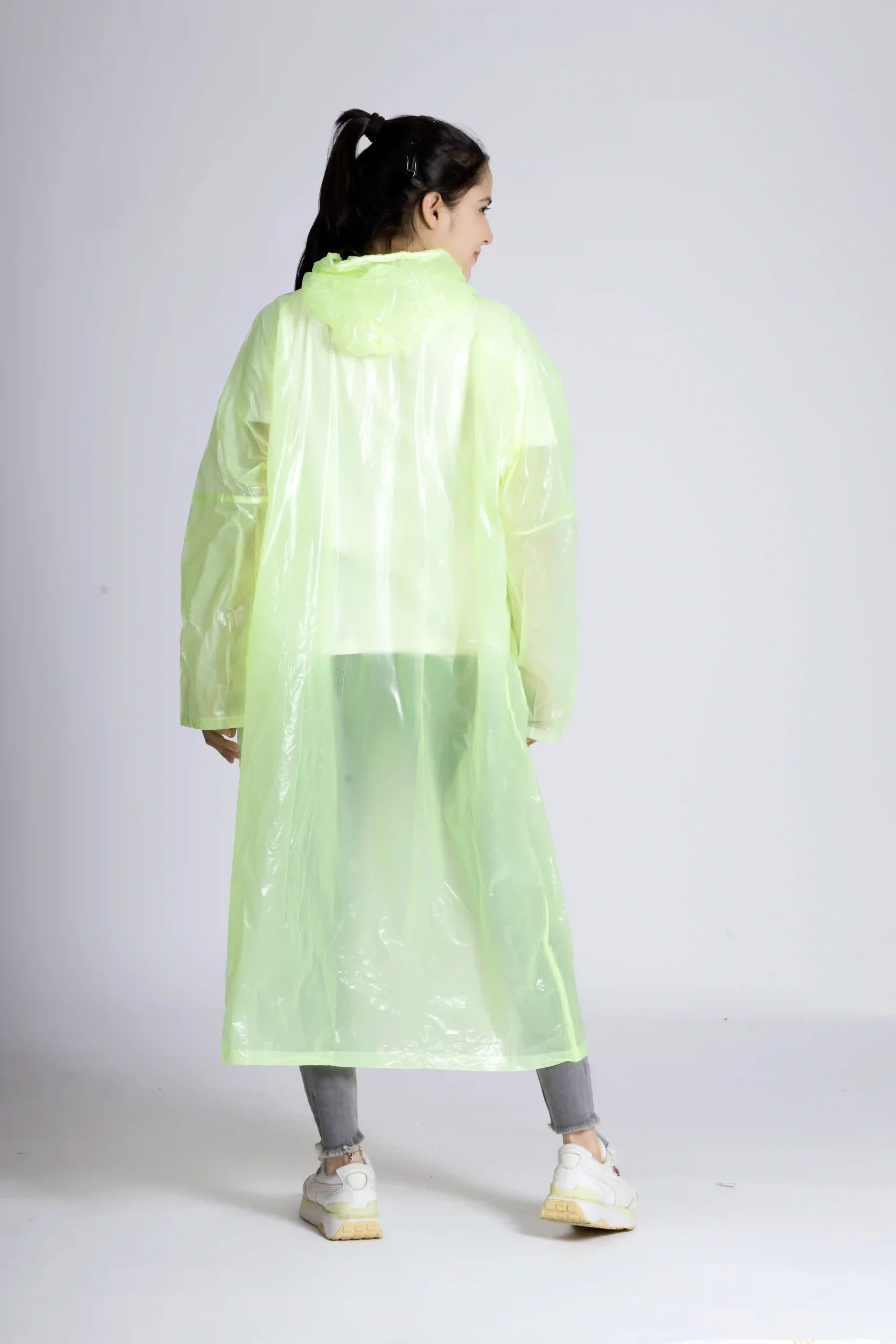 19A BUDGET Poncho - Image 7