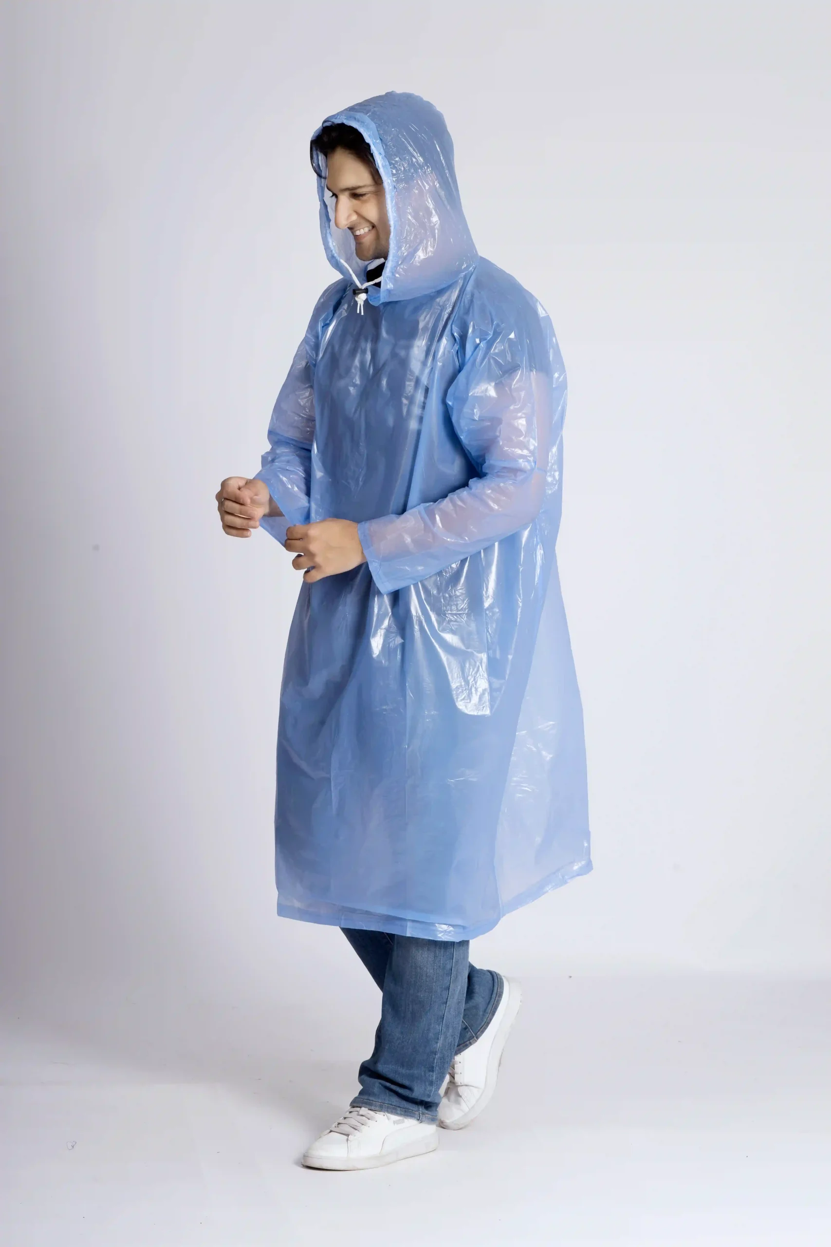 19A BUDGET Poncho - Image 21