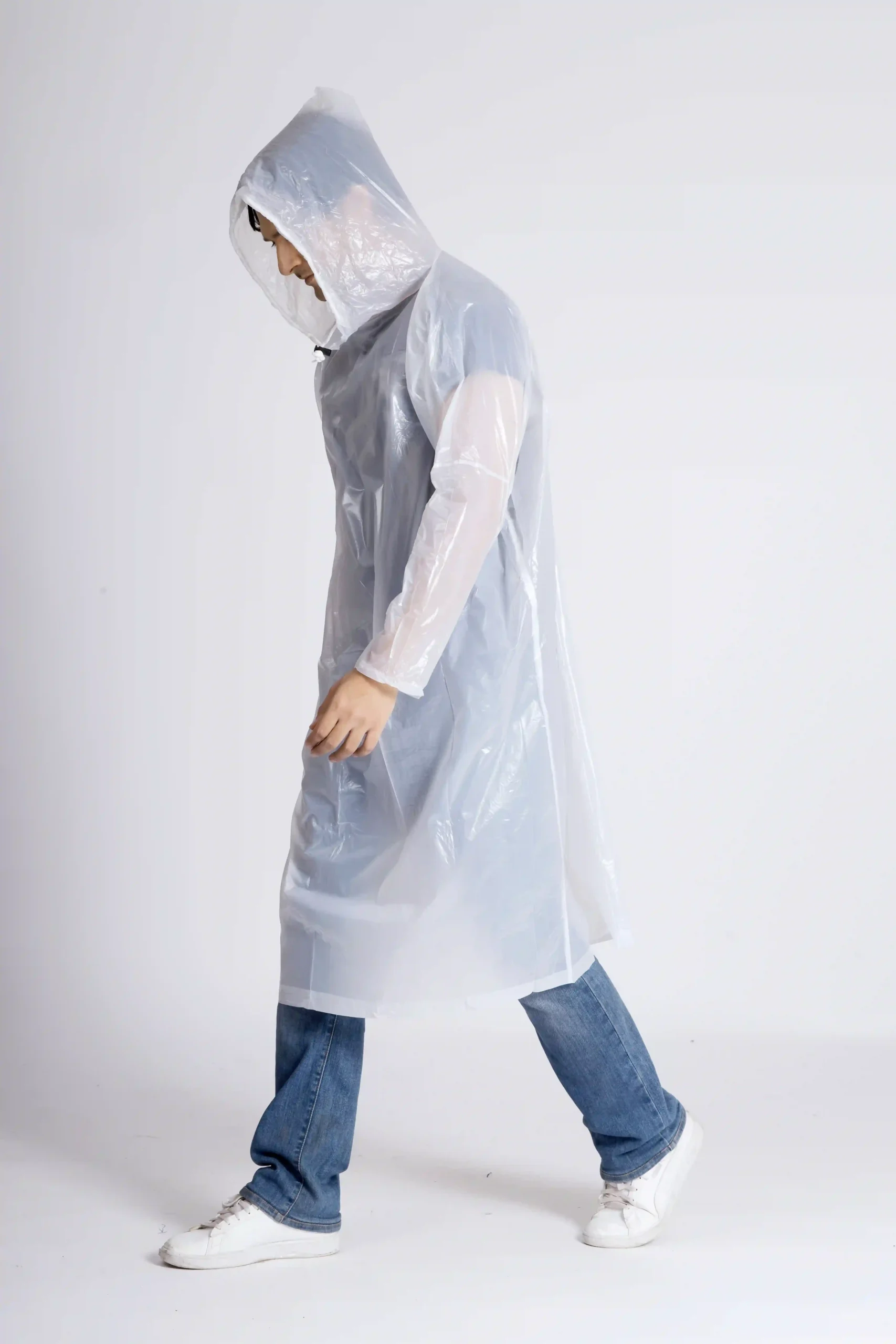19A BUDGET Poncho - Image 13
